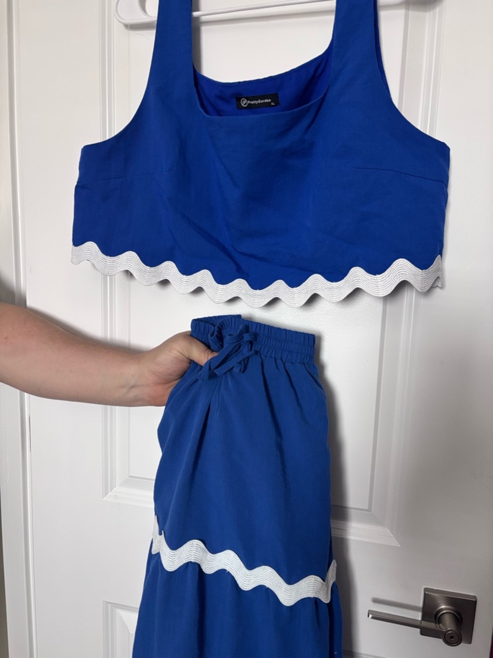 Two Piece Set 💙 - Picture 2 of 3